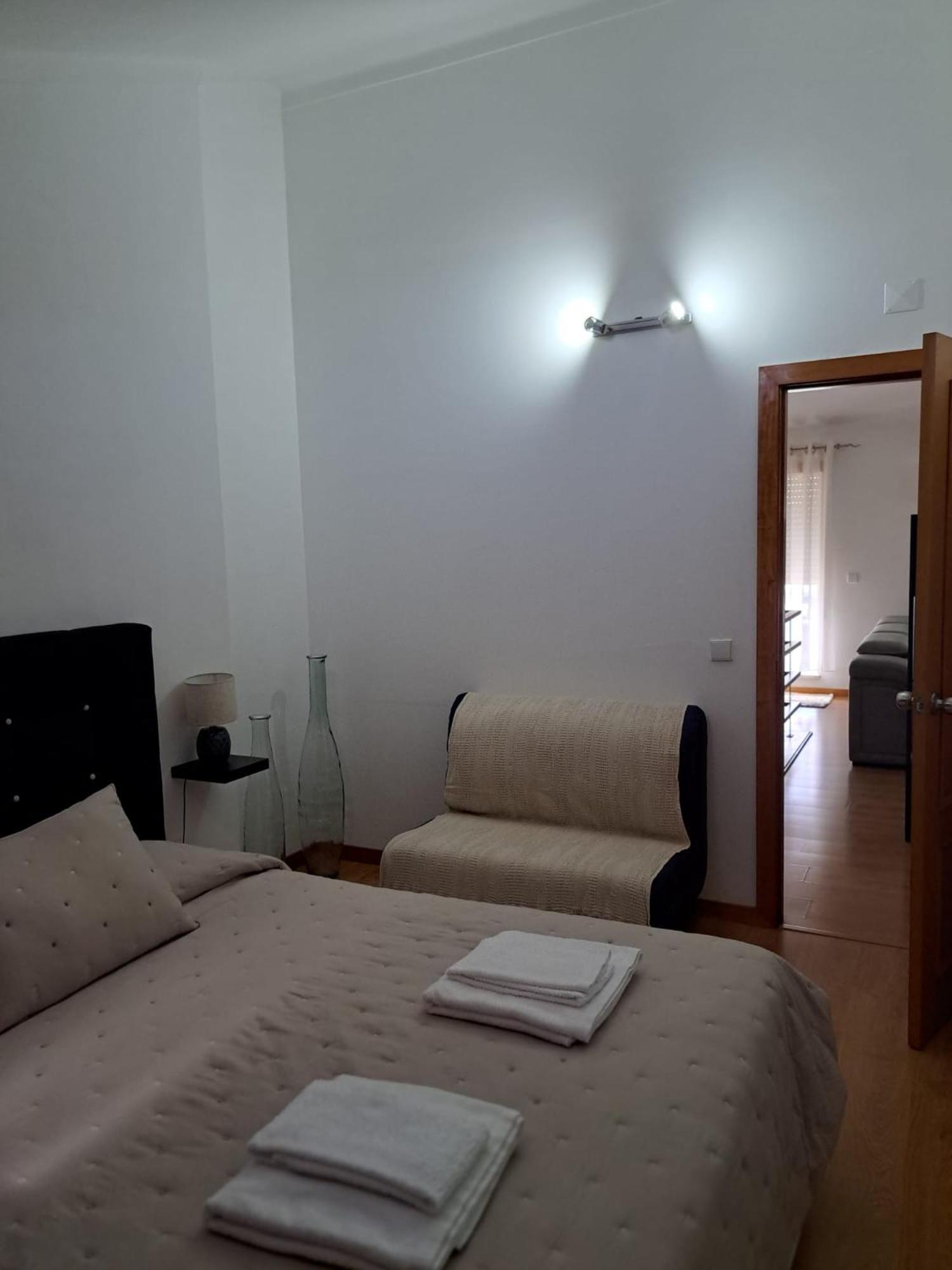 Chez Louise: Onde A Serra Beija O Ceu Lousã Eksteriør billede